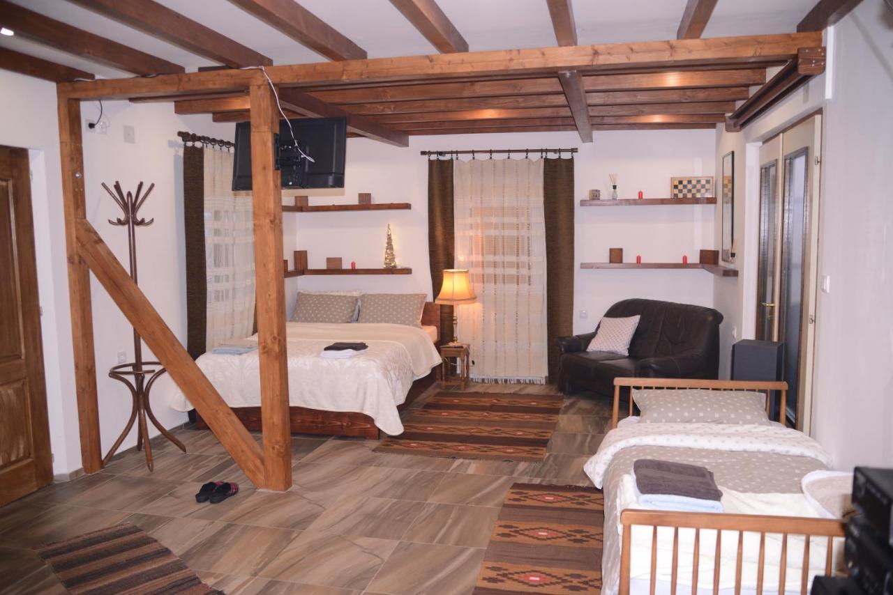 Vikend Kuca Maksimovic Holiday home Mataruska Banja
