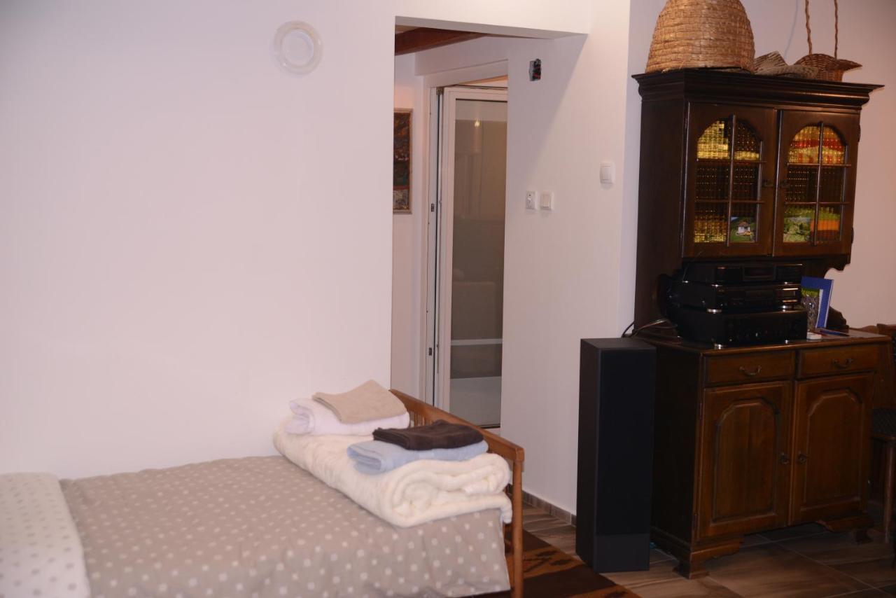 Vikend Kuca Maksimovic Holiday home Mataruska Banja